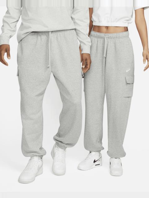 Nike Sportswear Club Fleece Women's Mid-Rise Oversized Cargo Sweatpants