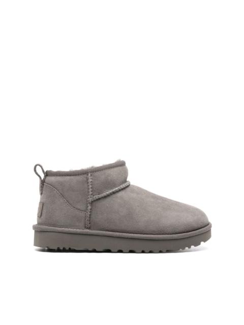 Classic Ultra Mini suede boots