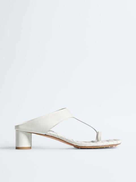 Bottega Veneta Livia Thong