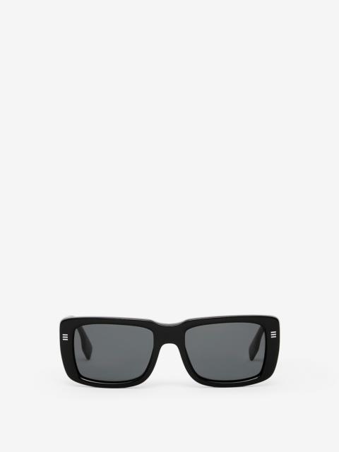 Logo Detail Rectangular Frame Sunglasses