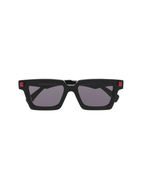 square-frame tinted sunglasses