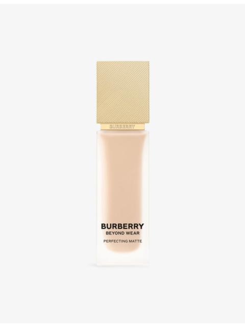 Burberry Beyond Wear Perfecting Matte foundation 30ml