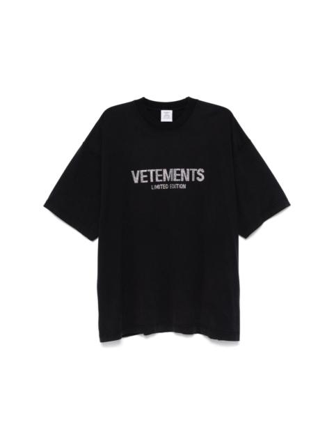 【関税込み】VETEMENTS ブラック Reaper Tシャツ Black Reaper T-shirt by VETEMENTS on Sale