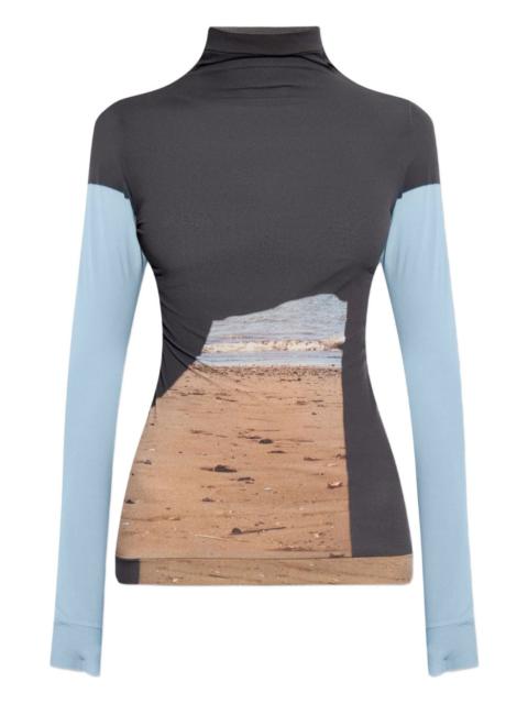 ISSEY MIYAKE long-sleeved graphic top