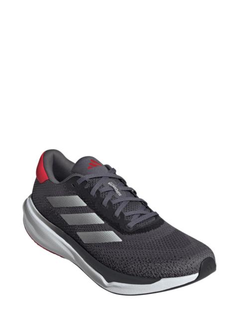 Supernova Stride Running Shoe in Grey/White/Better Scarlet