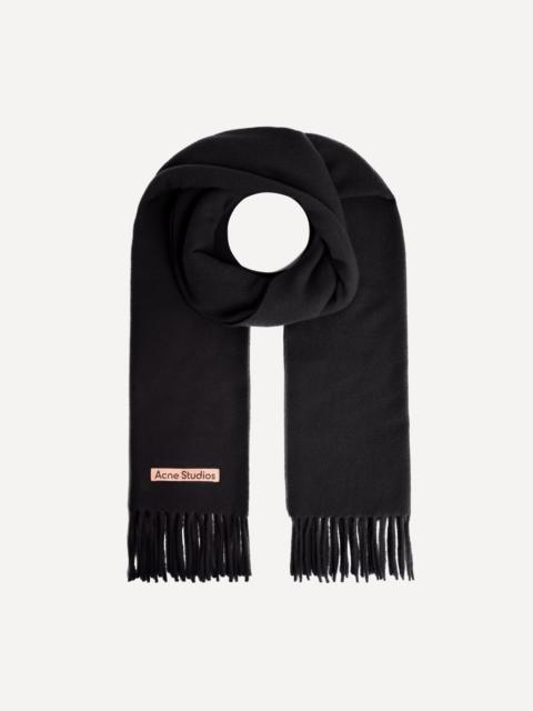 Narrow Fringe Wool Scarf