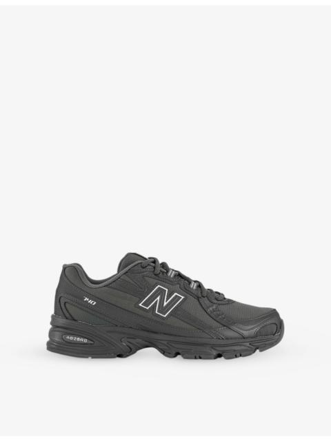 740 V2 Mesh Trainers
