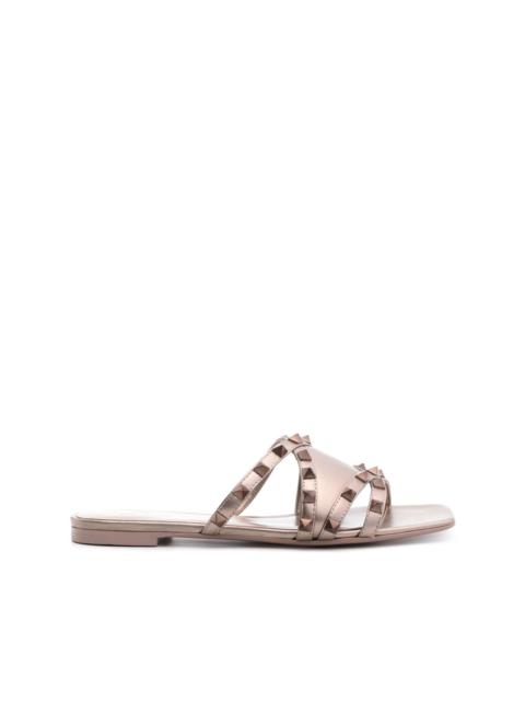 Rockstud metallic leather slides