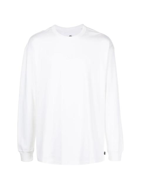 Nike Sportswear Premium Essential Long-Sleeve Tee DO7390 100