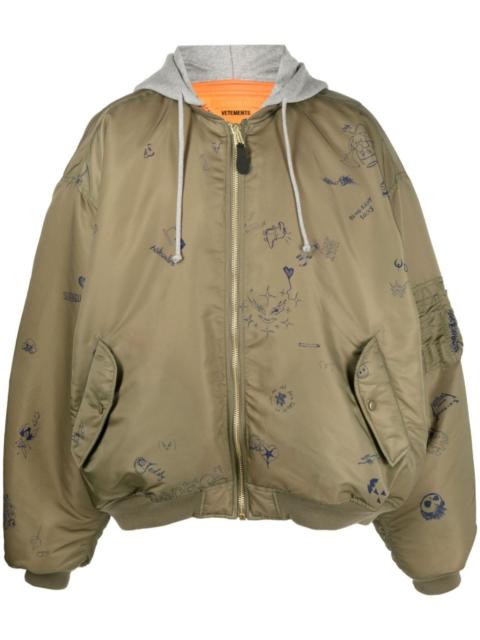 VETEMENTS doodle-print bomber jacket