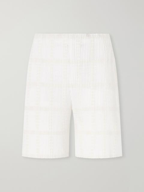 ISSEY MIYAKE Straight-Leg Pleated Lace Grid Mesh Shorts