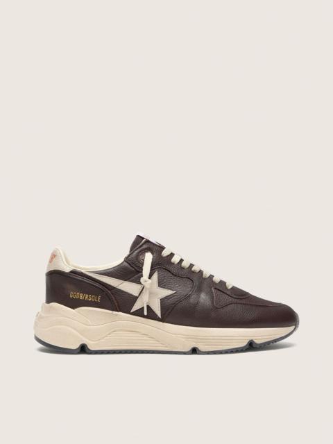 Golden Goose Men’s Running Sole in brown leather with cream star