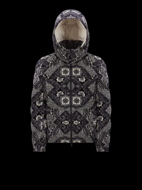 Moncler Gartempe Short Down Jacket | REVERSIBLE