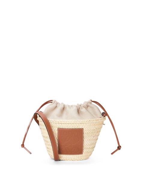 Loewe Drawstring bucket bag in palm leaf and calfskin