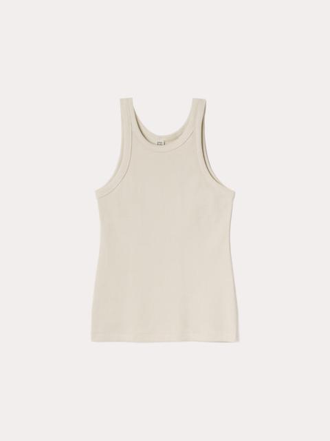 Curved rib tank buttermilk