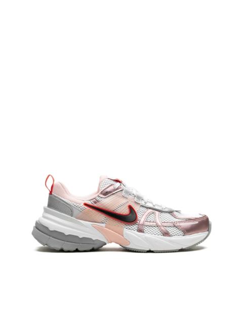 Nike V2K Run "Legend pink" sneakers