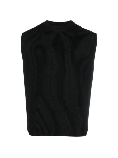 knitted sleeveless vest