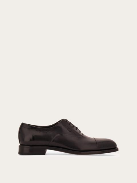 FERRAGAMO Tramezza Oxford with toe cap