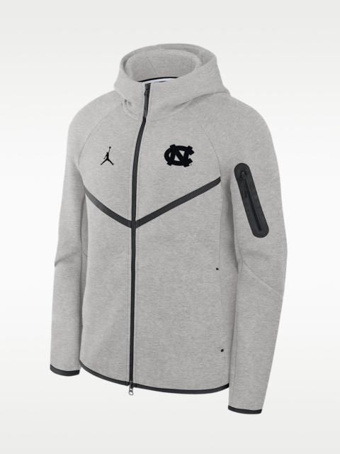 Nike North Carolina Tech Fleece Men's Nike College Full-Zip Hooded Jacket