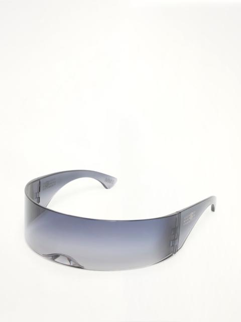 MM6 Maison Margiela Lunettes 6 Sunglasses in Gradient Grey