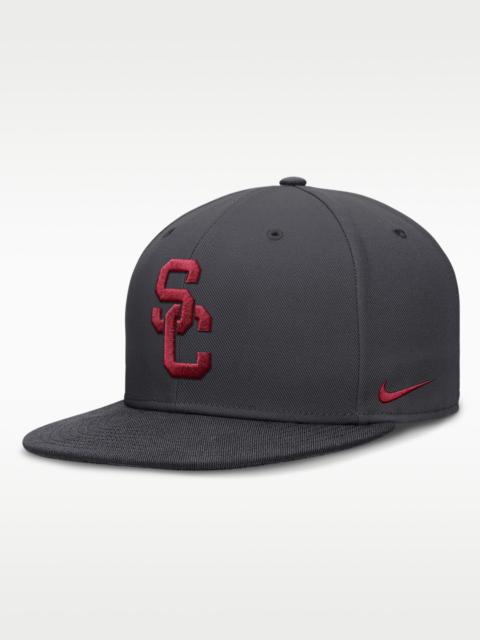 Nike USC Pro Men's Nike Dri-FIT College Fitted Hat