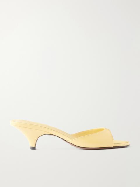 NEOUS Hynia 40 Leather Mules