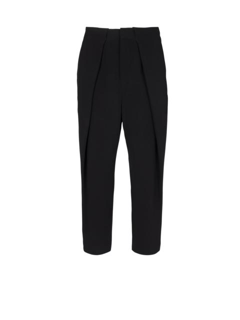 Wool trousers with pleated hem