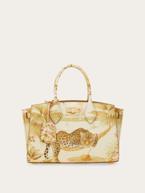 FERRAGAMO New Ferragamo Studio Soft bag (M)