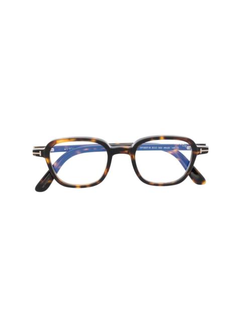 tortoiseshell-effect square-frame glasses