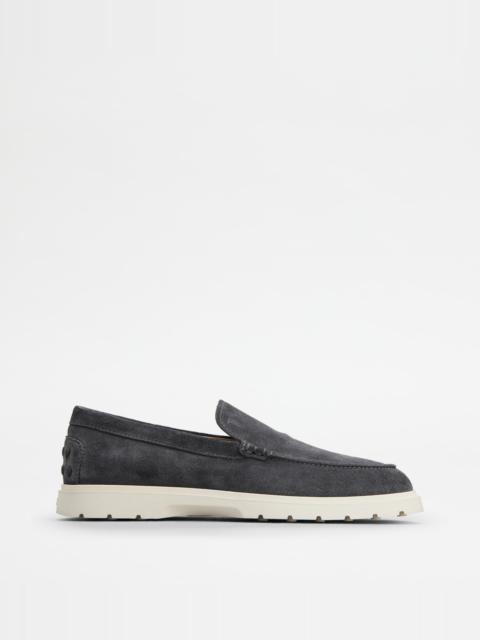 Tod's SLIPPER LOAFERS IN SUEDE - GREY