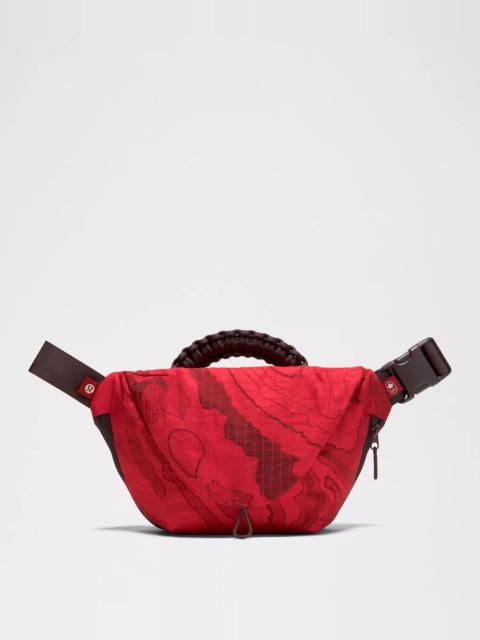 lululemon Team Canada Curved Crossbody Bag 3L *COC Logo