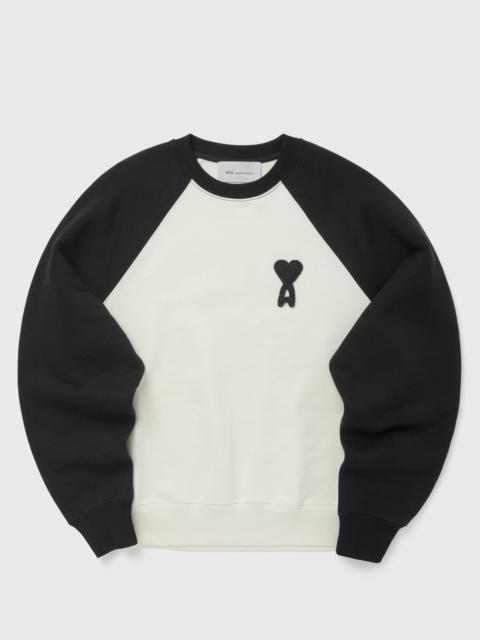 AMI Paris BOXY FIT CREWNECK WITH AMI DE COEUR KNITTED PATCH