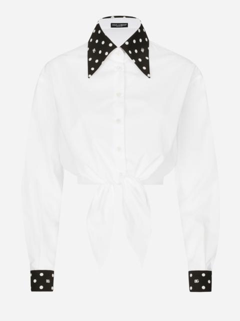 Cropped cotton poplin shirt with knot detail and polka-dot print