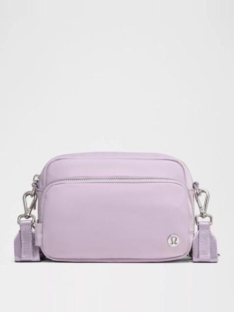 lululemon Everywhere Crossbody Bag 2L *Metal Hardware