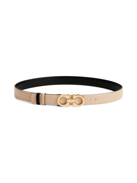 FERRAGAMO Reversible Gancini Calfskin Leather Belt in Macadamia/Nero at Nordstrom