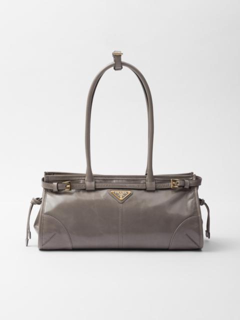 Medium leather handbag