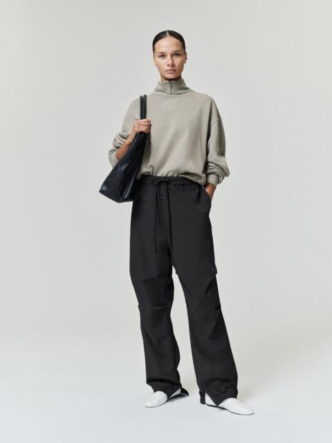 ESSENTIALS Womens Modern Mockneck