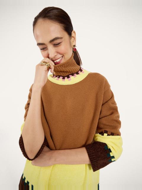 La DoubleJ Fireside Turtleneck