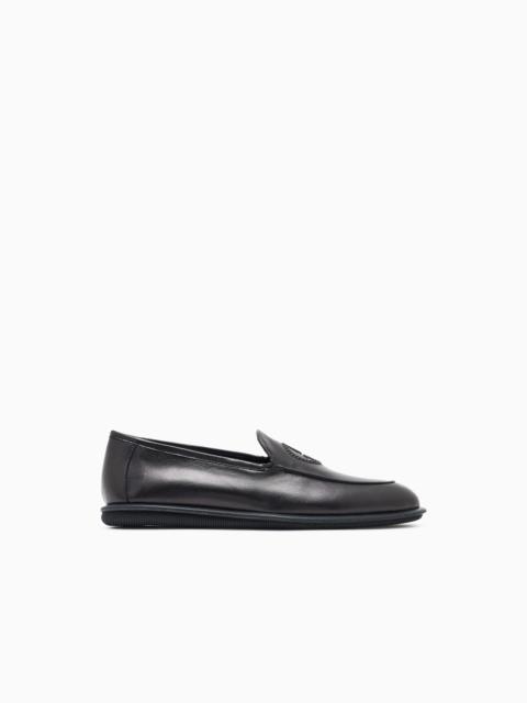 GIORGIO ARMANI Nappa 가죽 loafers 와 embroidered 로고