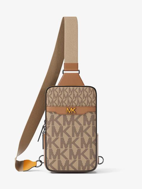 MICHAEL KORS Cooper Small Signature Logo Sling Pack