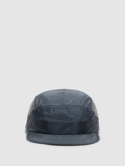 Goldwin Compact run mesh cap