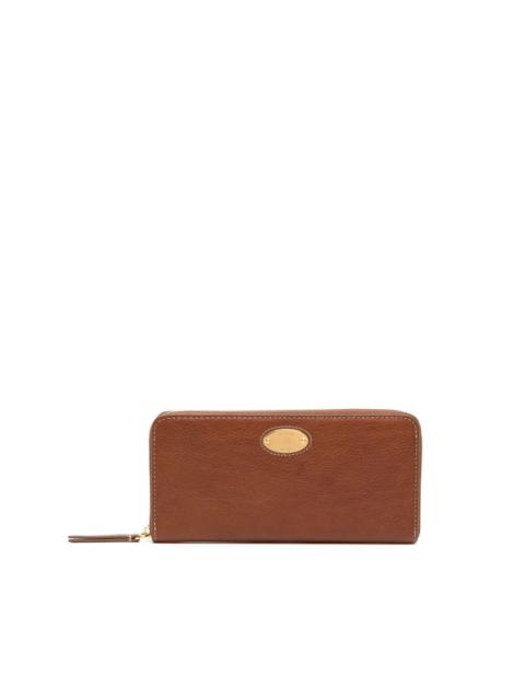 grained-leather logo-plaque purse