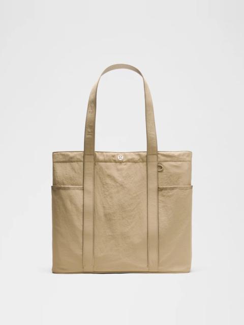 lululemon Daily Multi-Pocket Tote Bag 20L