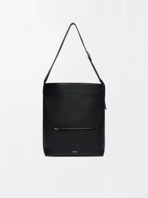 TOM FORD GRAIN LEATHER SOFT LINE BUCKET BAG