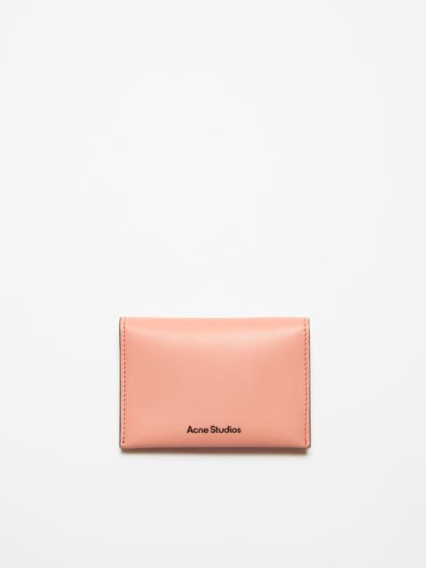 Folded leather wallet - Salmon pink