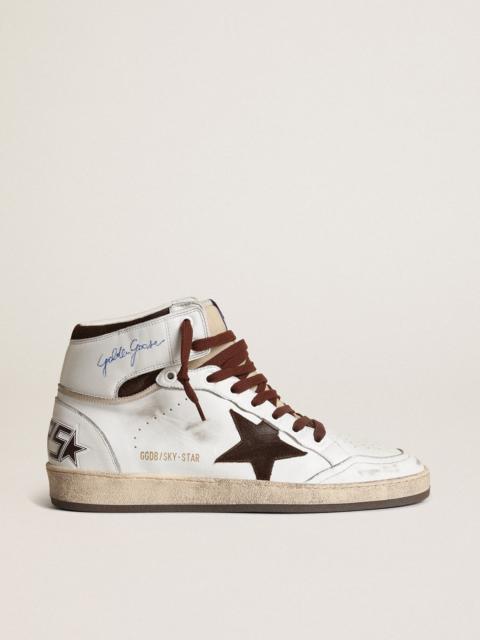 Golden Goose Men’s Sky-Star in white nappa leather with a chocolate suede star