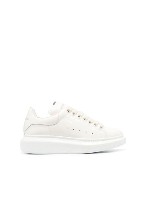 leather lo-top sneakers