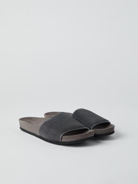 Brunello Cucinelli Suede의 Precious 슬라이드