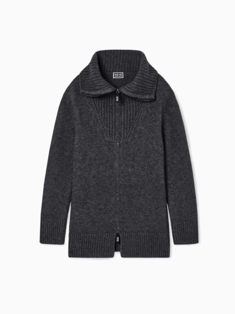 GIORGIO ARMANI GIORGIO ARMANI NEVE OVERSIZED CARDIGAN IN A VIRGIN WOOL AND CASHMERE BLEND