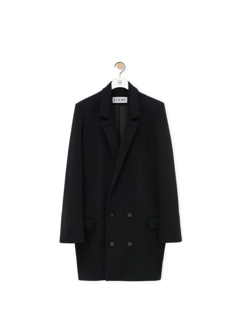 Tailored coat in wool